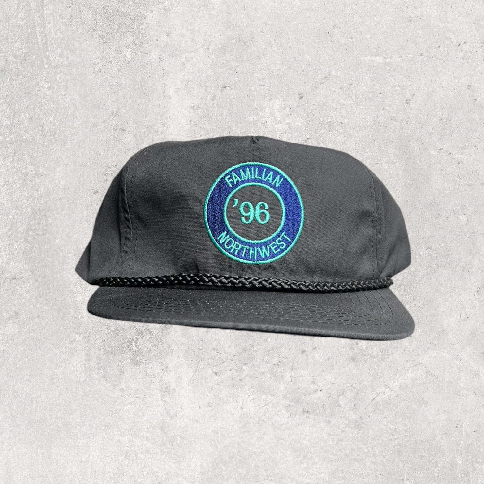 "FAMILAN NORTHWEST" 1996 VINTAGE TRUCKER HAT