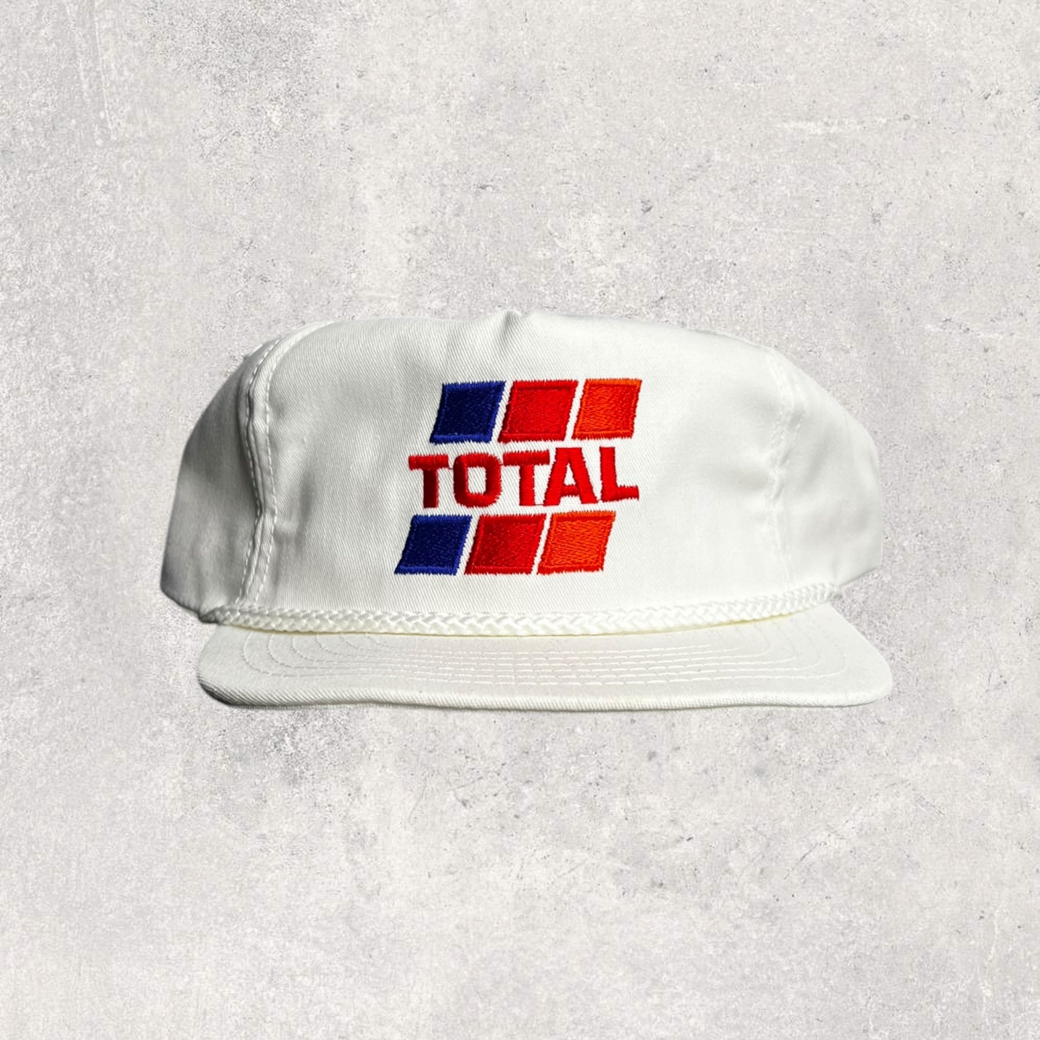 “TOTAL” 90s VINTAGE TRUCKER HAT